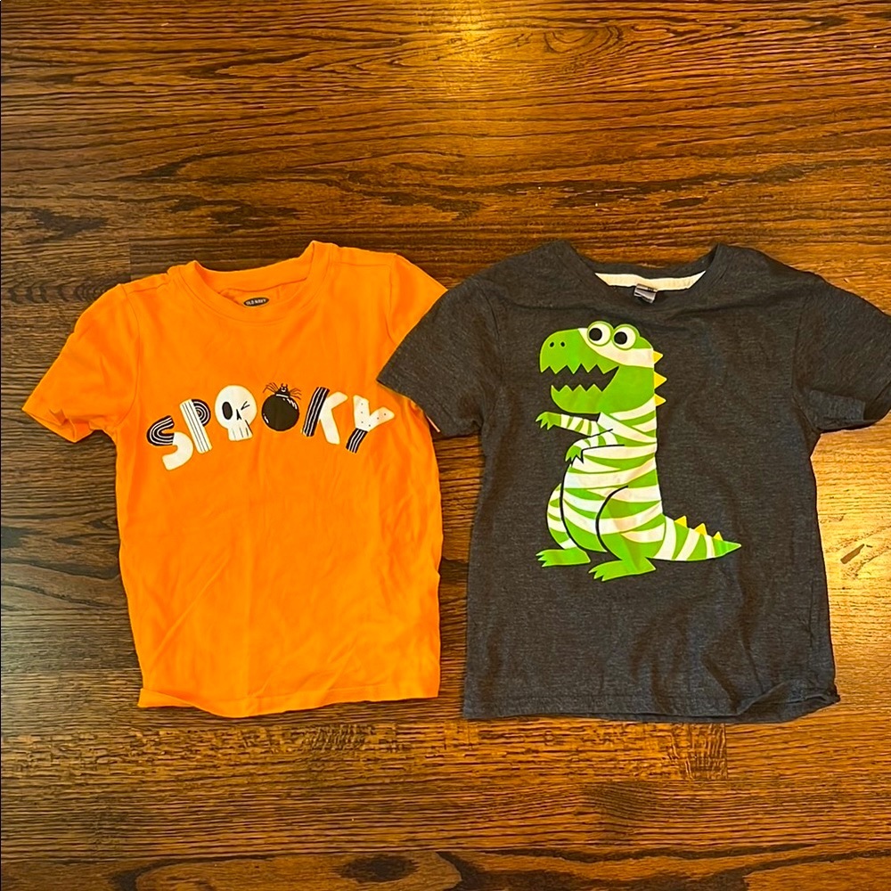 Bundle of Old Navy Orange and Gray Short Sleeve Tees with Halloween Graphics